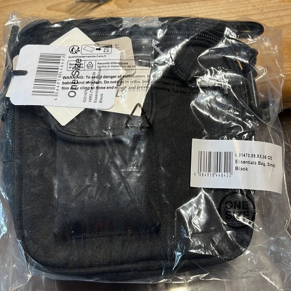 Carhartt WIP Black Messenger Bag